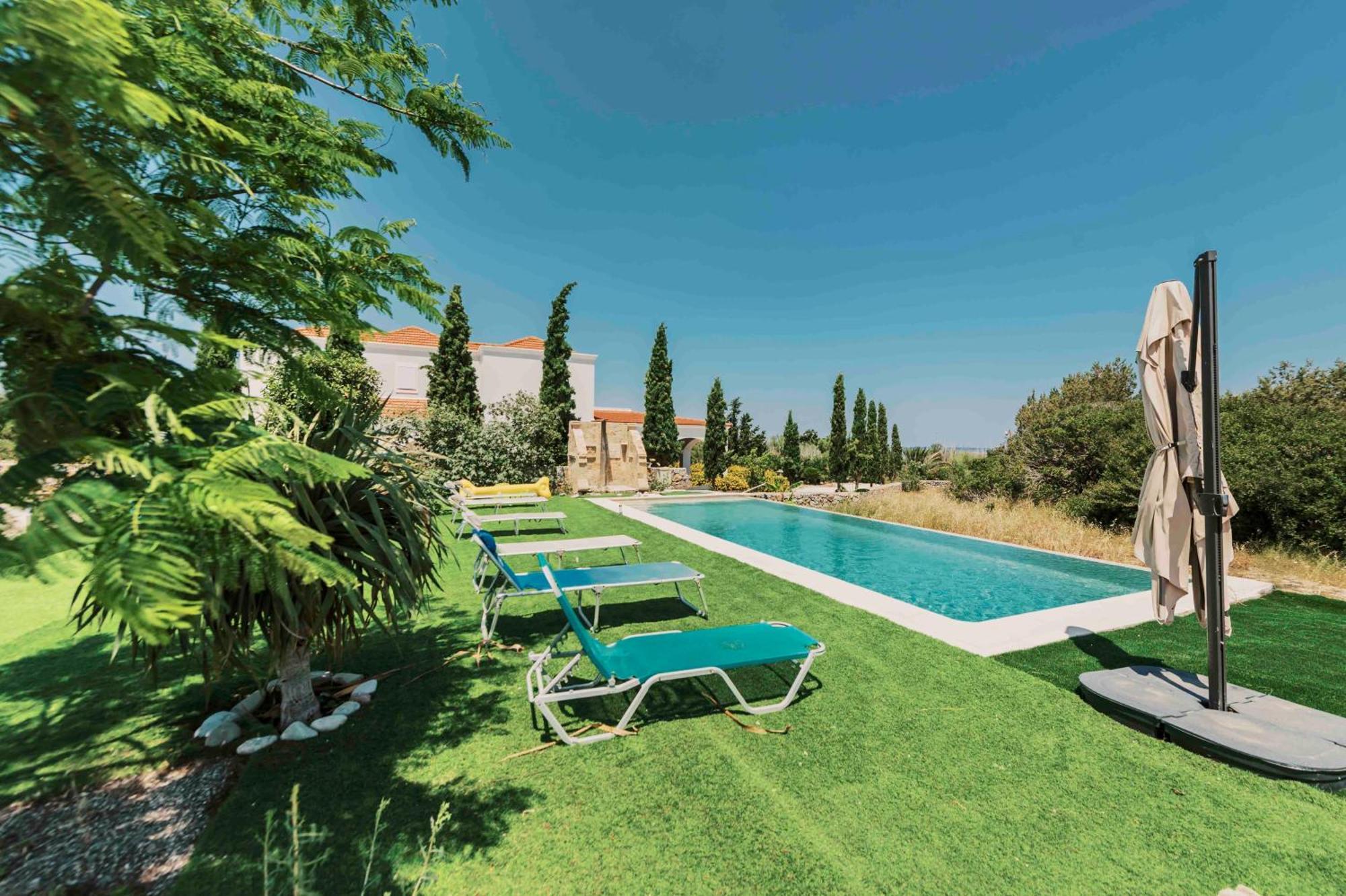 Villa Mythica Luxury *